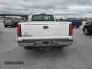 2005 GMC Sierra 1500 Work Truck с VIN 1GTEC14X95Z167633, выставлен на аукционе Copart как лот 81777085 с пробегом 195 034 миль миль и Чистый • Clean title. История ставок и продаж доступна на DreamBid. Изображение 6.