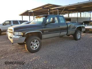 1995 Dodge 2500 with VIN 3B7KF23C6SM127389, listed as a Copart auction lot 53457535 with 186,361 mi miles and Salvage title. Bid and sale history available at DreamBid. Image 1.