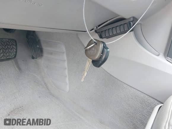 2008 Toyota Camry LE with VIN 4T1BK46K58U572300, listed as a IAAI auction lot 42592597 with 165,838 mi miles and . Bid and sale history available at DreamBid. Image 11.