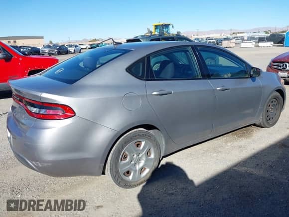 2014 Dodge Dart SE with VIN 1C3CDFAA0ED894520, listed as a IAAI auction lot 43564709 with 204,632 mi miles and . Bid and sale history available at DreamBid. Image 4.