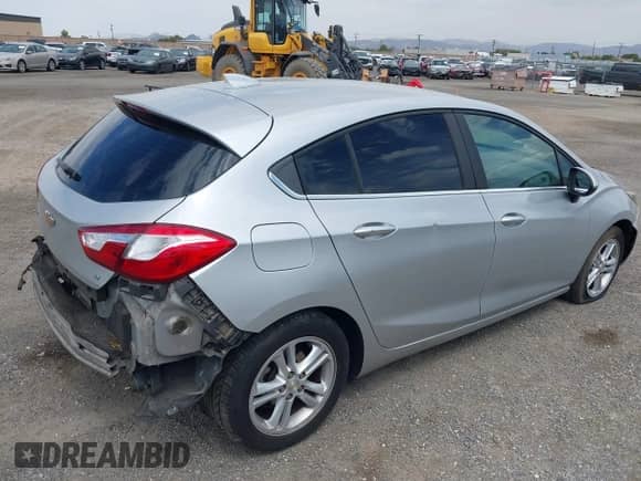 2017 Chevrolet Cruze LT с VIN 3G1BE6SM6HS615274, выставлен на аукционе IAAI как лот 43084511 с пробегом 92 026 миль миль и . История ставок и продаж доступна на DreamBid. Изображение 4.