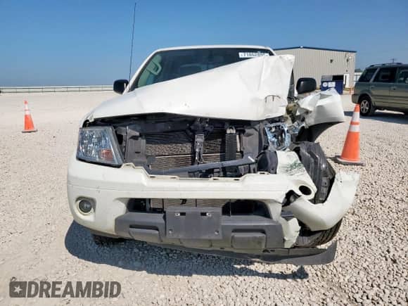 2020 Nissan Frontier SV with VIN 1N6ED0EA2LN715863, listed as a Copart auction lot 71862895 with 90,738 mi miles and Salvage title. Bid and sale history available at DreamBid. Image 5.