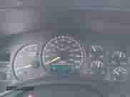 2000 Chevrolet Silverado 2500 LS с VIN 1GCGC29U0YE234581, выставлен на аукционе IAAI как лот 41706575 с пробегом 173 107 миль миль и . История ставок и продаж доступна на DreamBid. Изображение 7.