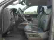 2019 Chevrolet Silverado 1500 RST с VIN 3GCUYEED2KG241432, выставлен на аукционе Copart как лот 85945375 с пробегом 101 870 миль миль и Списание • Salvage title. История ставок и продаж доступна на DreamBid. Изображение 7.