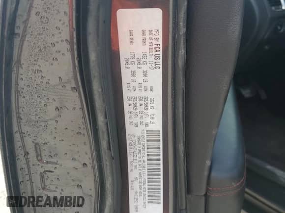 2018 Dodge Durango R/T with VIN 1C4SDHCT4JC231811, listed as a Copart auction lot 82167645 with 185,059 mi miles and Salvage title. Bid and sale history available at DreamBid. Image 13.