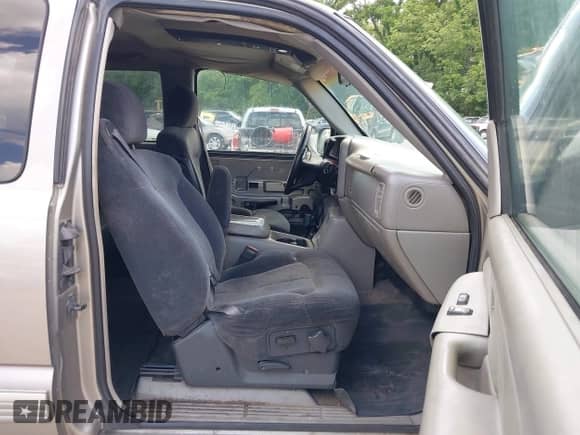 1999 Chevrolet Silverado 1500 LT1 с VIN 2GCEK19V5X1108309, выставлен на аукционе IAAI как лот 42246408 с пробегом 339 202 миль миль и . История ставок и продаж доступна на DreamBid. Изображение 5.