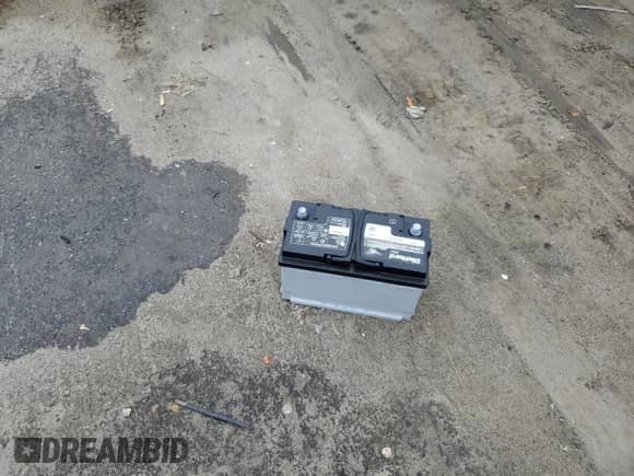 2013 BMW 3 Series 328i z VIN WBA3C1G5XDNR46107, wystawiony jako Copart lot #90363875 z przebiegiem 198 591 mil mil oraz Czysty tytuł • Clean title. Historia ofert i sprzedaży dostępna na DreamBid. Obrazek 12.