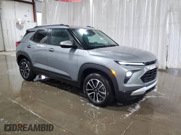 2025 Chevrolet TrailBlazer LT с VIN KL79MRSL8SB217470, выставлен на аукционе Copart как лот 84022765 с пробегом 3 273 миль миль и Чистый • Clean title. История ставок и продаж доступна на DreamBid. Изображение 4.