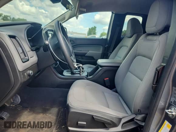 2020 Chevrolet Colorado 2WD Work Truck z VIN 1GCHSBEA0L1133723, wystawiony jako Copart lot #66390335 z przebiegiem 85 585 mil mil oraz Szkoda całkowita • Salvage title. Historia ofert i sprzedaży dostępna na DreamBid. Obrazek 7.