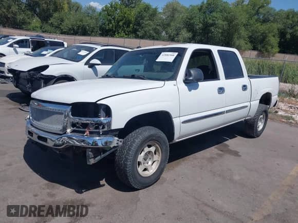 2005 GMC Sierra 1500 SLE with VIN 2GTEK13T251394642, listed as a IAAI auction lot 42886908 with 171,740 mi miles and . Bid and sale history available at DreamBid. Image 2.
