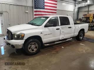 2006 Dodge 2500 SLT z VIN 3D7KR29C36G146412, wystawiony jako Copart lot #51276335 z przebiegiem 292 379 mil mil oraz Czysty tytuł • Clean title. Historia ofert i sprzedaży dostępna na DreamBid. Obrazek 1.