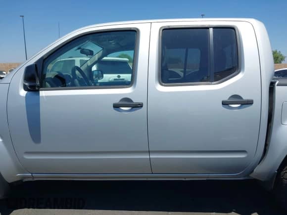 2018 Nissan Frontier SV with VIN 1N6AD0ER5JN739687, listed as a IAAI auction lot 43012851 with 84,692 mi miles and . Bid and sale history available at DreamBid. Image 14.