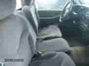 2000 GMC Sierra 1500 SL с VIN 1GTEC14W1YZ101685, выставлен на аукционе Copart как лот 65436765 с пробегом 423 256 миль миль и Списание • Salvage title. История ставок и продаж доступна на DreamBid. Изображение 10.