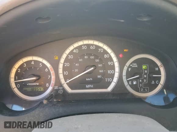 2005 Toyota Sienna LE with VIN 5TDBA23C85S044081, listed as a Copart auction lot 85082455 with 189,547 mi miles and Salvage title. Bid and sale history available at DreamBid. Image 9.