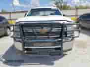 2018 Chevrolet Silverado 2500HD Work Truck z VIN 1GC1CUEG4JF168425, wystawiony jako Copart lot #81549045 z przebiegiem Nie podano mil oraz Szkoda całkowita • Salvage title. Historia ofert i sprzedaży dostępna na DreamBid. Obrazek 5.