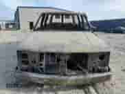 1999 Chevrolet Suburban с VIN 1GNFK16R1XJ561447, выставлен на аукционе Copart как лот 74590204 с пробегом Не указан миль и На запчасти • Non repairable. История ставок и продаж доступна на DreamBid. Изображение 5.