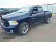 2012 Ram 1500 Express z VIN 1C6RD7FT0CS345213, wystawiony jako IAAI lot #42149548 z przebiegiem 155 464 mil mil oraz . Historia ofert i sprzedaży dostępna na DreamBid. Obrazek 17.
