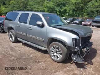 2012 Chevrolet Suburban LT с VIN 1GNSCJE06CR248341, выставлен на аукционе IAAI как лот 42327172 с пробегом 277 755 миль миль и . История ставок и продаж доступна на DreamBid. Изображение 1.