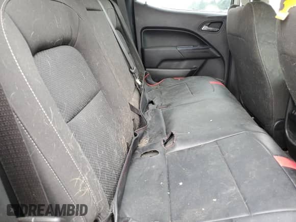 2017 Chevrolet Colorado 4WD LT с VIN 1GCGTCENXH1330505, выставлен на аукционе Copart как лот 80190315 с пробегом 100 398 миль миль и Списание • Salvage title. История ставок и продаж доступна на DreamBid. Изображение 10.