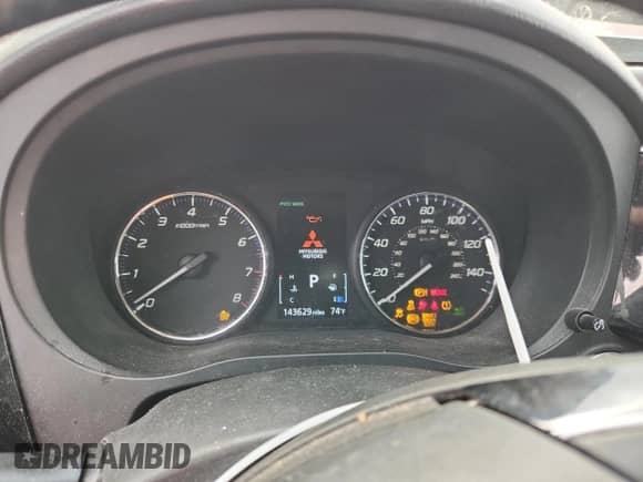 2020 Mitsubishi Outlander SE с VIN JA4AD3A37LZ005287, выставлен на аукционе Copart как лот 84009995 с пробегом 143 629 миль миль и Списание • Salvage title. История ставок и продаж доступна на DreamBid. Изображение 9.