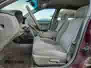 2003 Chevrolet Impala z VIN 2G1WF52E839138564, wystawiony jako Copart lot #71697955 z przebiegiem 210 131 mil mil oraz Szkoda całkowita • Salvage title. Historia ofert i sprzedaży dostępna na DreamBid. Obrazek 7.