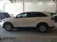 2019 Kia Sorento LX with VIN 5XYPG4A59KG561290, listed as a IAAI auction lot 42674023 with 78,091 mi miles and . Bid and sale history available at DreamBid. Image 14.