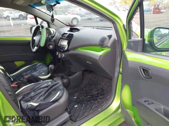 2014 Chevrolet Spark LT с VIN KL8CF6S99EC494920, выставлен на аукционе IAAI как лот 43451265 с пробегом 122 379 миль миль и . История ставок и продаж доступна на DreamBid. Изображение 5.