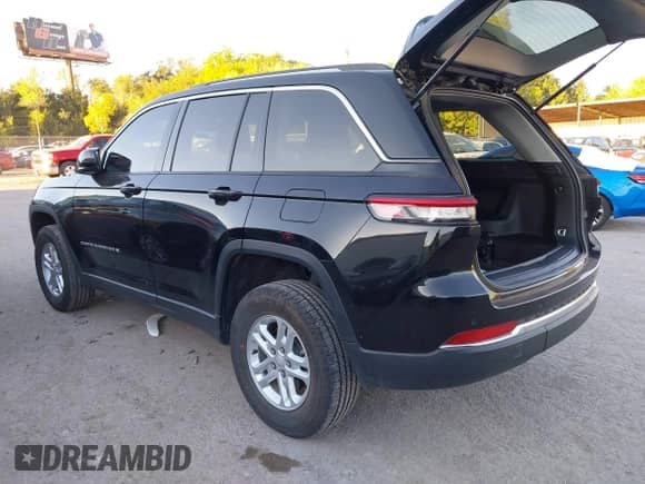 2023 Jeep Grand Cherokee Laredo with VIN 1C4RJHAG9PC598984, listed as a IAAI auction lot 40651846 with 23,154 mi miles and . Bid and sale history available at DreamBid. Image 3.