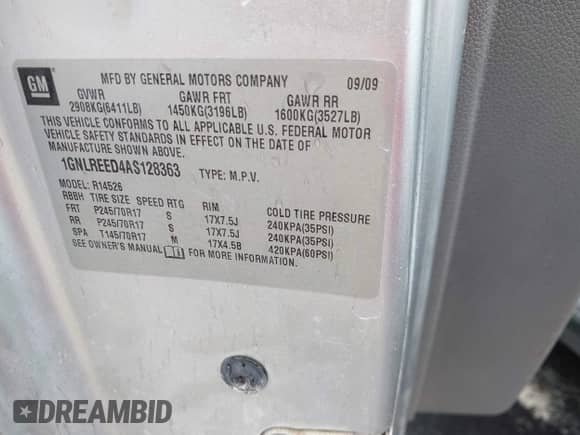 2010 Chevrolet Traverse LS z VIN 1GNLREED4AS128363, wystawiony jako IAAI lot #43274133 z przebiegiem 153 501 mil mil oraz . Historia ofert i sprzedaży dostępna na DreamBid. Obrazek 9.