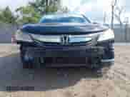 2016 Honda Accord EX-L z VIN 1HGCR3F82GA025828, wystawiony jako IAAI lot #43245288 z przebiegiem 142 455 mil mil oraz . Historia ofert i sprzedaży dostępna na DreamBid. Obrazek 17.