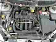 2004 Dodge Neon SE z VIN 1B3ES26C64D539980, wystawiony jako Copart lot #85826044 z przebiegiem 110 018 mil mil oraz Czysty tytuł • Clean title. Historia ofert i sprzedaży dostępna na DreamBid. Obrazek 13.