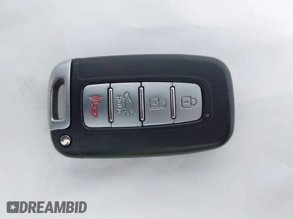 2015 Hyundai Sonata z VIN KMHEC4A4XFA131067, wystawiony jako IAAI lot #43348137 z przebiegiem 148 103 mil mil oraz . Historia ofert i sprzedaży dostępna na DreamBid. Obrazek 11.