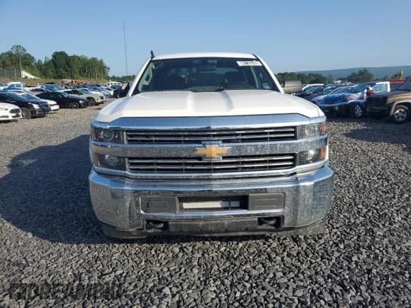 2018 Chevrolet Silverado 2500HD Work Truck с VIN 1GC1KUEGXJF279693, выставлен на аукционе Copart как лот 60118245 с пробегом 135 794 миль миль и Чистый • Clean title. История ставок и продаж доступна на DreamBid. Изображение 5.