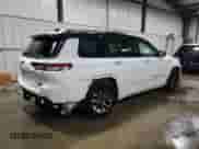 2023 Jeep Grand Cherokee Summit с VIN 1C4RJKEG1P8832951, выставлен на аукционе Copart как лот 87160624 с пробегом 7 795 миль миль и Списание • Salvage title. История ставок и продаж доступна на DreamBid. Изображение 3.