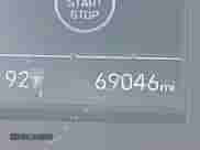 2019 Hyundai Elantra SEL z VIN KMHD84LF4KU864915, wystawiony jako IAAI lot #42264637 z przebiegiem 69 046 mil mil oraz . Historia ofert i sprzedaży dostępna na DreamBid. Obrazek 16.