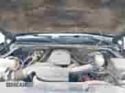2006 GMC Sierra 1500 SL z VIN 2GTEC13V361346180, wystawiony jako IAAI lot #42227724 z przebiegiem 254 431 mil mil oraz . Historia ofert i sprzedaży dostępna na DreamBid. Obrazek 10.
