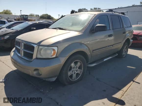 2007 Dodge Durango SLT with VIN 1D8HD48P47F546213, listed as a Copart auction lot 70942845 with 233,131 mi miles and Salvage title. Bid and sale history available at DreamBid. Image 1.