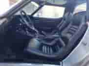 1981 Chevrolet Corvette с VIN 1G1AY8765BS402764, выставлен на аукционе Copart как лот 75602154 с пробегом 16 682 миль миль и Списание • Salvage title. История ставок и продаж доступна на DreamBid. Изображение 7.