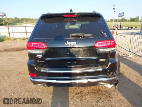 2019 Jeep Grand Cherokee Summit with VIN 1C4RJFJT7KC674874, listed as a IAAI auction lot 43164009 with 105,327 mi miles and . Bid and sale history available at DreamBid. Image 16.