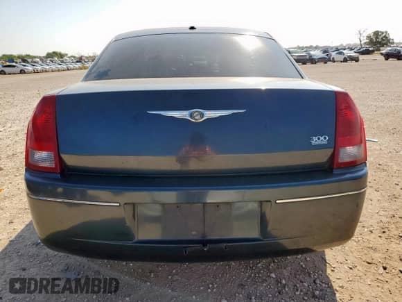 2007 Chrysler 300 Touring с VIN 2C3KA53G57H767879, выставлен на аукционе Copart как лот 71998585 с пробегом 99 474 миль миль и Списание • Salvage title. История ставок и продаж доступна на DreamBid. Изображение 6.