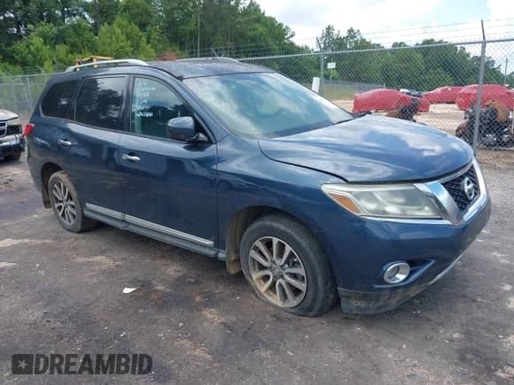 2013 Nissan Pathfinder Platinum with VIN 5N1AR2MN2DC690328, listed as a IAAI auction lot 42530830 with 315,474 mi miles and . Bid and sale history available at DreamBid. Image 1.