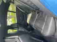 2017 BMW M3 z VIN WBS8M9C30H5G85547, wystawiony jako Copart lot #65657175 z przebiegiem 50 160 mil mil oraz Czysty tytuł • Clean title. Historia ofert i sprzedaży dostępna na DreamBid. Obrazek 6.