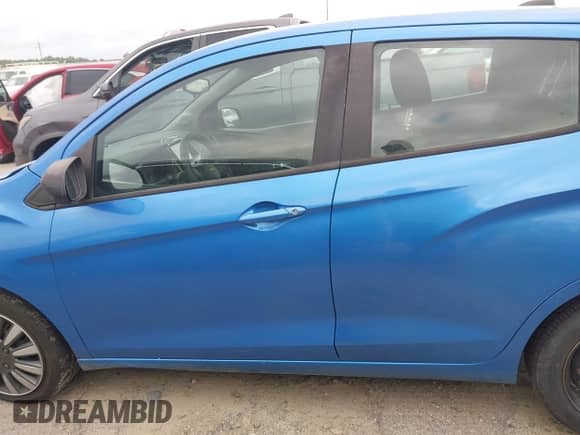 2017 Chevrolet Spark LS z VIN KL8CB6SA4HC791300, wystawiony jako IAAI lot #42768281 z przebiegiem 85 744 mil mil oraz . Historia ofert i sprzedaży dostępna na DreamBid. Obrazek 14.