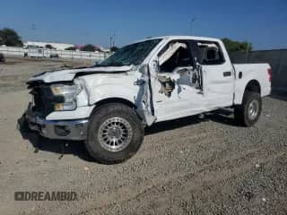 2015 Ford F-150 XLT z VIN 1FTEW1CG5FFA59506, wystawiony jako Copart lot #90064145 z przebiegiem Nie podano mil oraz Szkoda całkowita • Salvage title. Historia ofert i sprzedaży dostępna na DreamBid. Obrazek 1.