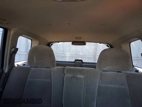 2004 Hyundai Santa Fe GLS with VIN KM8SC73D54U651058, listed as a Copart auction lot 82636085 with 305,987 mi miles and Salvage title. Bid and sale history available at DreamBid. Image 10.