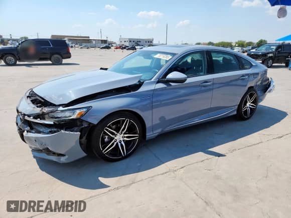 2022 Honda Accord Touring with VIN 1HGCV3F90NA003022, listed as a Copart auction lot 70219285 with 49,672 mi miles and Salvage title. Bid and sale history available at DreamBid. Image 1.