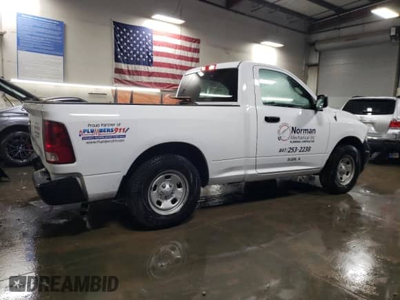 2019 Ram 1500 Express z VIN 3C6JR6AG5KG501321, wystawiony jako Copart lot #80653724 z przebiegiem 97 344 mil mil oraz Szkoda całkowita • Salvage title. Historia ofert i sprzedaży dostępna na DreamBid. Obrazek 3.