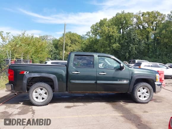 2013 Chevrolet Silverado 1500 LT with VIN 3GCPKSE76DG183528, listed as a IAAI auction lot 43109697 with 223,614 mi miles and . Bid and sale history available at DreamBid. Image 14.