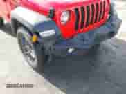 2024 Jeep Wrangler Sport S z VIN 1C4PJXAN4RW124135, wystawiony jako IAAI lot #41909003 z przebiegiem 36 467 mil mil oraz . Historia ofert i sprzedaży dostępna na DreamBid. Obrazek 6.
