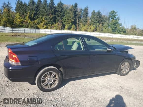2007 Volvo S60 2.5L Turbo с VIN YV1RH592272604501, выставлен на аукционе Copart как лот 81914995 с пробегом 119 481 миль миль и Списание • Salvage title. История ставок и продаж доступна на DreamBid. Изображение 3.